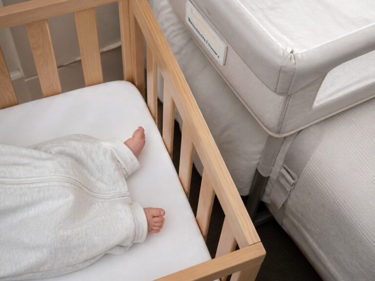 How to Help a Baby With Reflux Sleep Safely on a Flat Surface